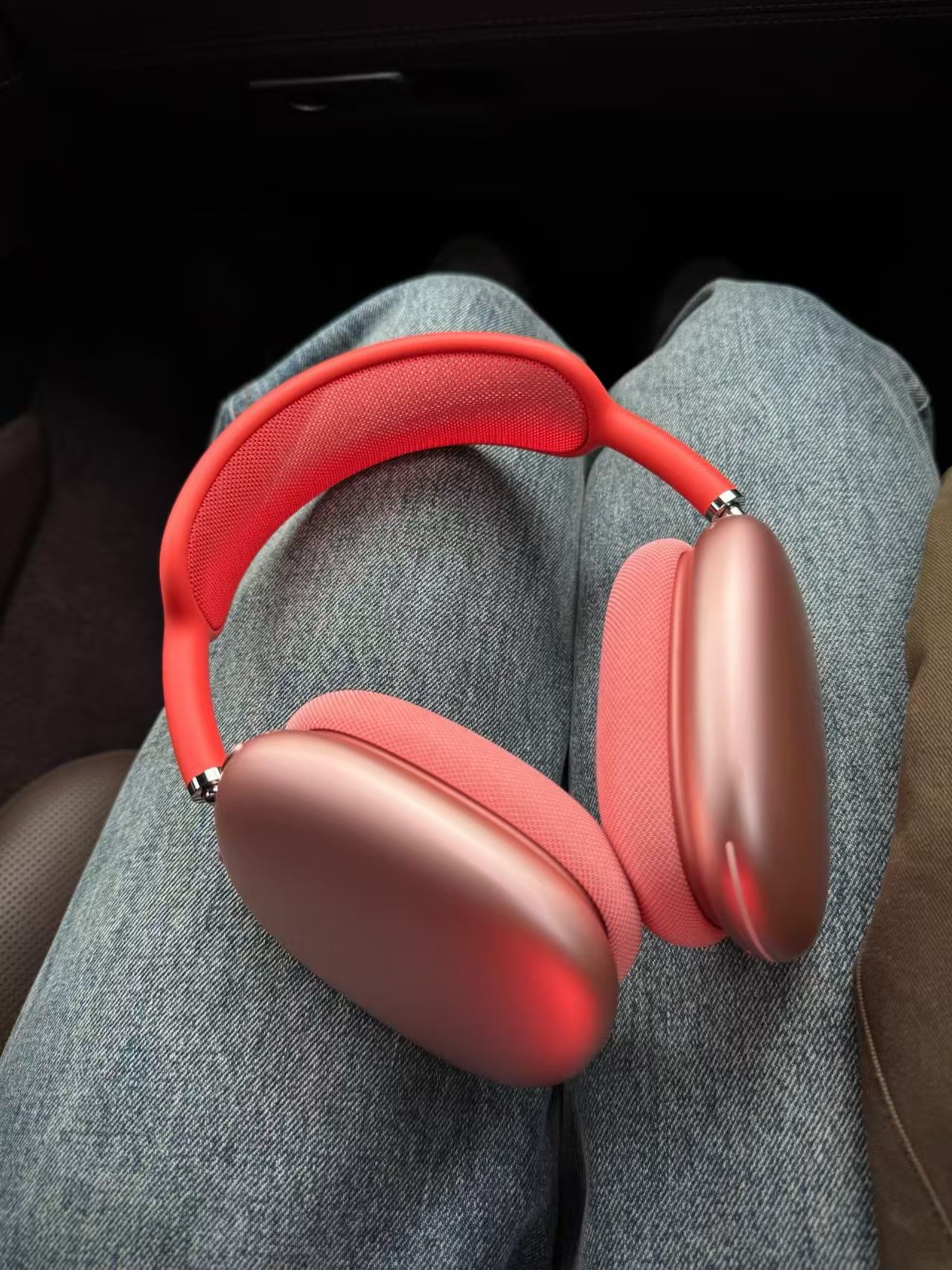 wireless over ear bluetooth headphones fully compatible with ios system, premium edition without active noise cancellation. wireless over ear bluetooth headphones fully compatible with ios system, premium edition without active noise cancellation.