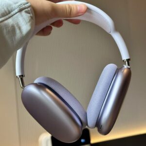 wireless over ear bluetooth headphones fully compatible with ios system, premium edition without active noise cancellation.