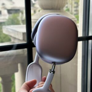 wireless over ear bluetooth headphones fully compatible with ios system, premium edition without active noise cancellation.