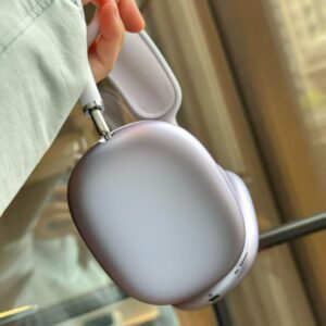 wireless over ear bluetooth headphones fully compatible with ios system, premium edition without active noise cancellation.